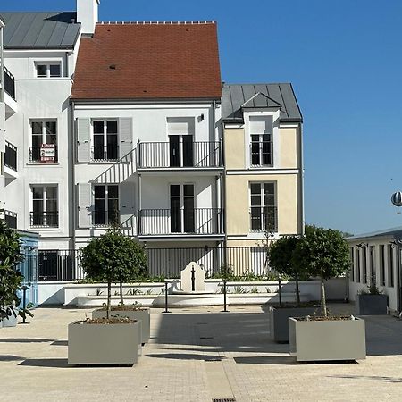 Superbe Appart Au Pied De Disney Apartment Сери Екстериор снимка