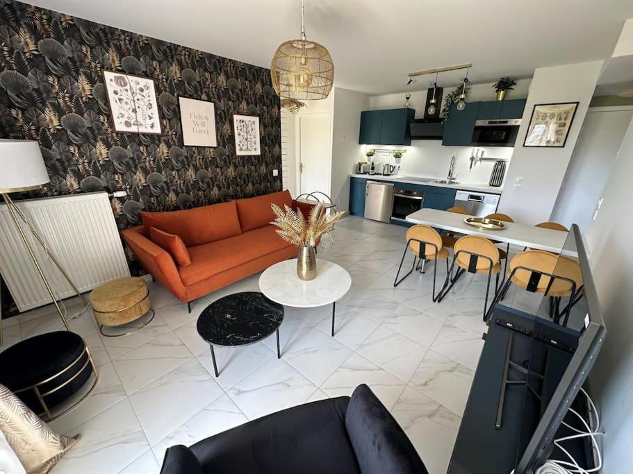 Superbe Appart Au Pied De Disney Apartment Сери Екстериор снимка