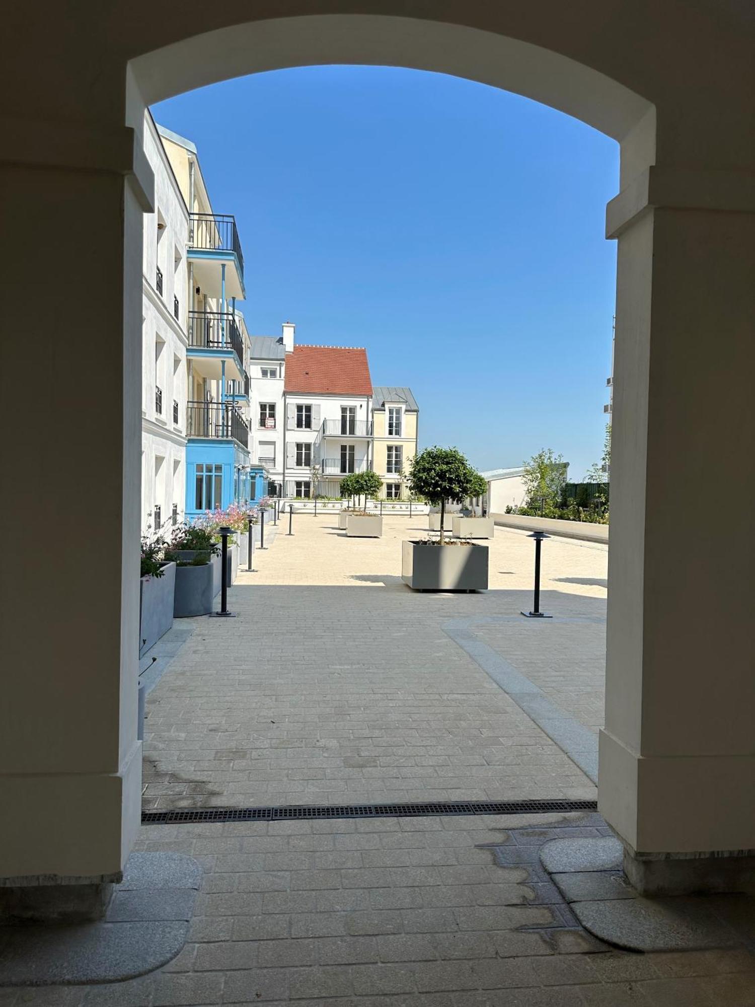 Superbe Appart Au Pied De Disney Apartment Сери Екстериор снимка